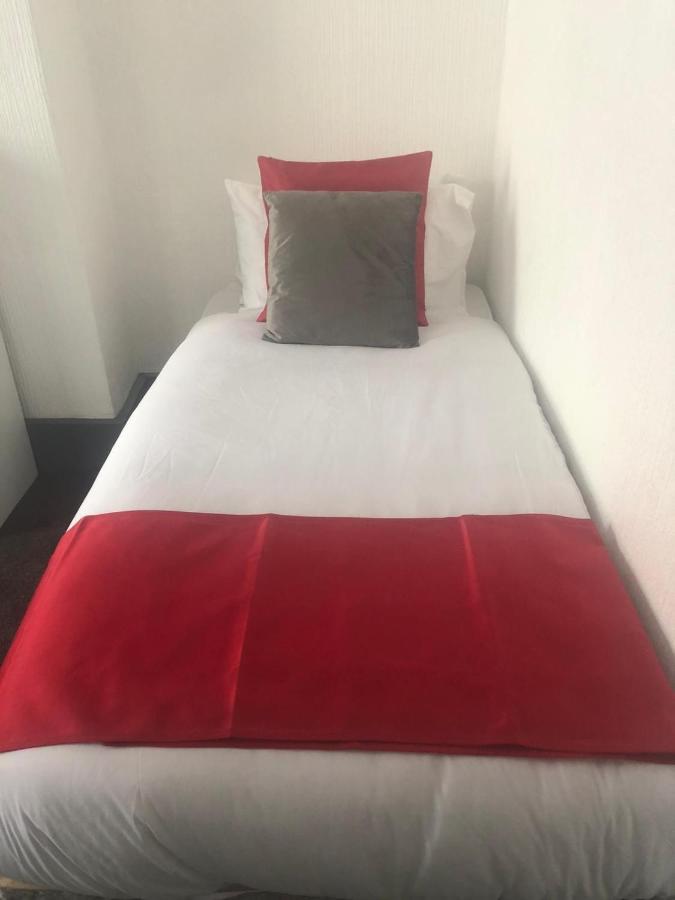 Kirubash Central Pier Hotel Блекпул Екстериор снимка